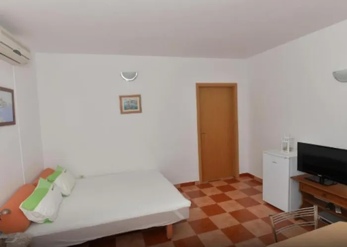 شقة Kovami